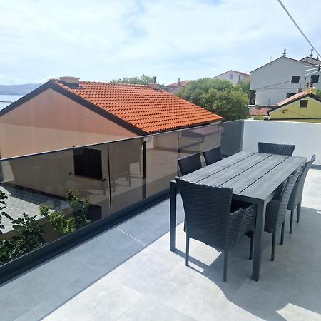 סנג' Apartment Marijanka מראה חיצוני תמונה